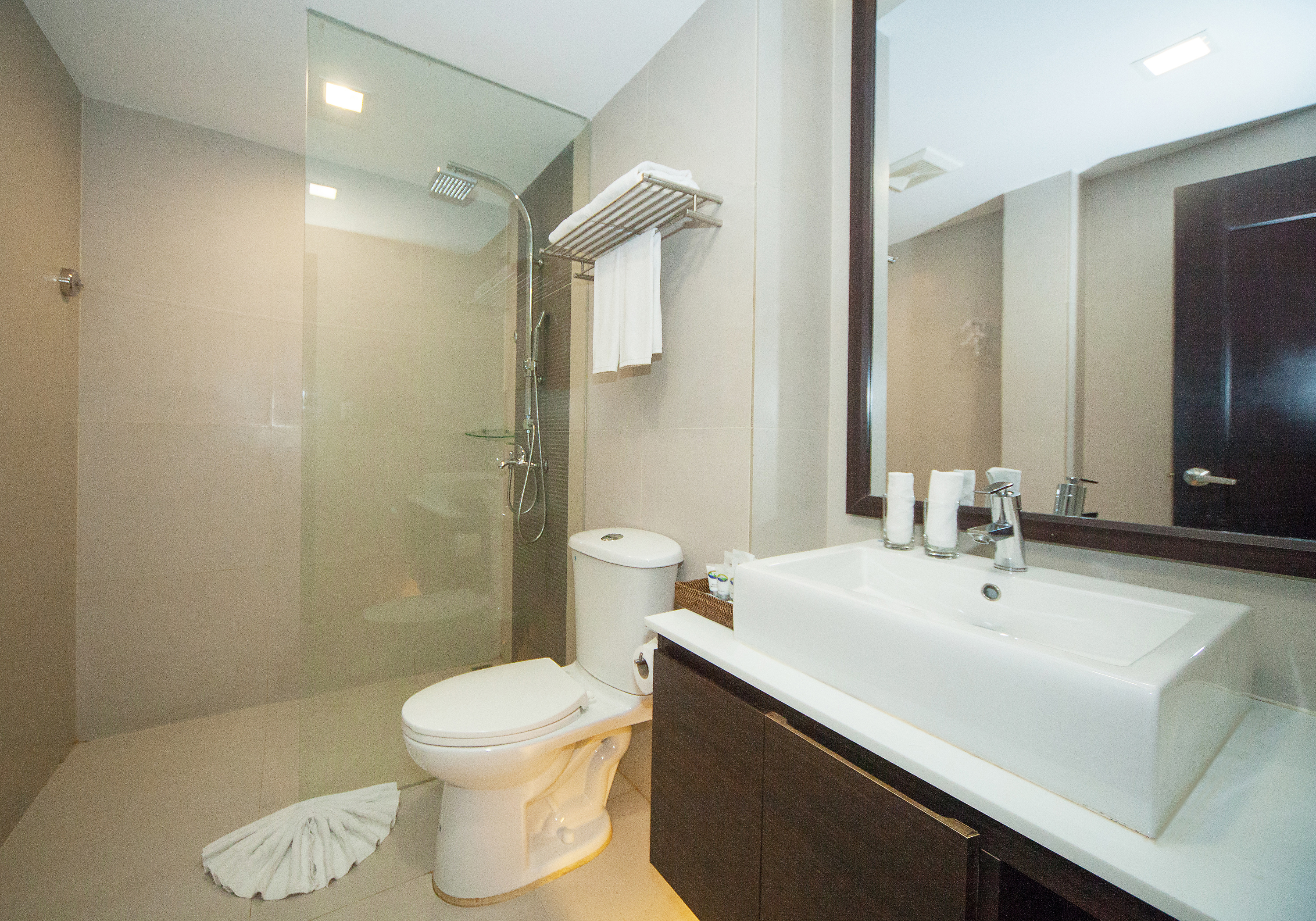 غرفة سوبيريور بسرير مزدوج أو سريرين منفصلين، Fairways And Bluewater Newcoast Boracay 6/6