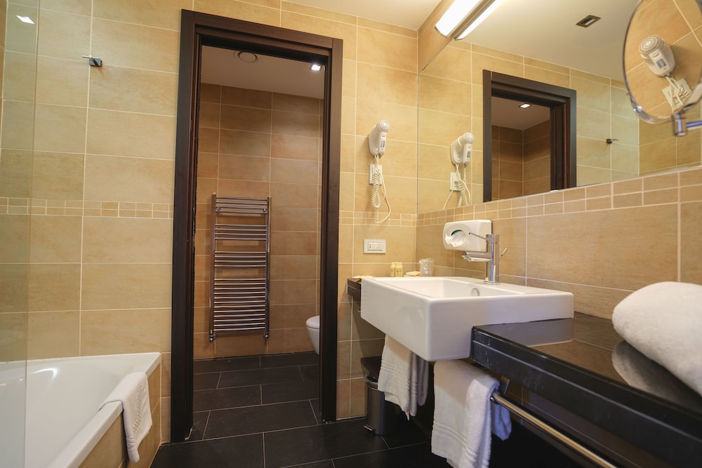 Falconara Greenblu Resort 73/74