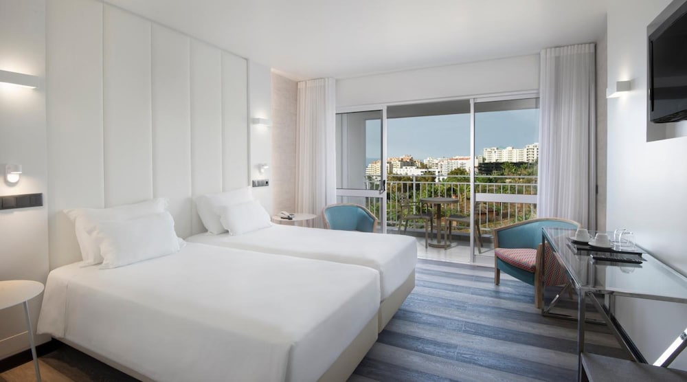 Hotel Alto Lido 10/35