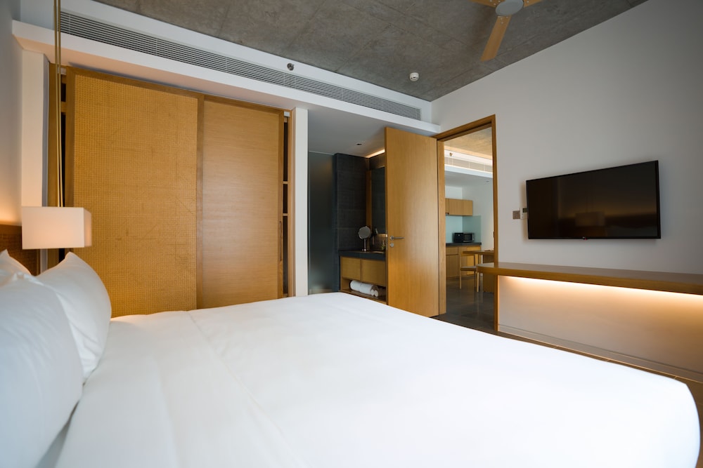 Chicland Da Nang Beach Hotel 17/72