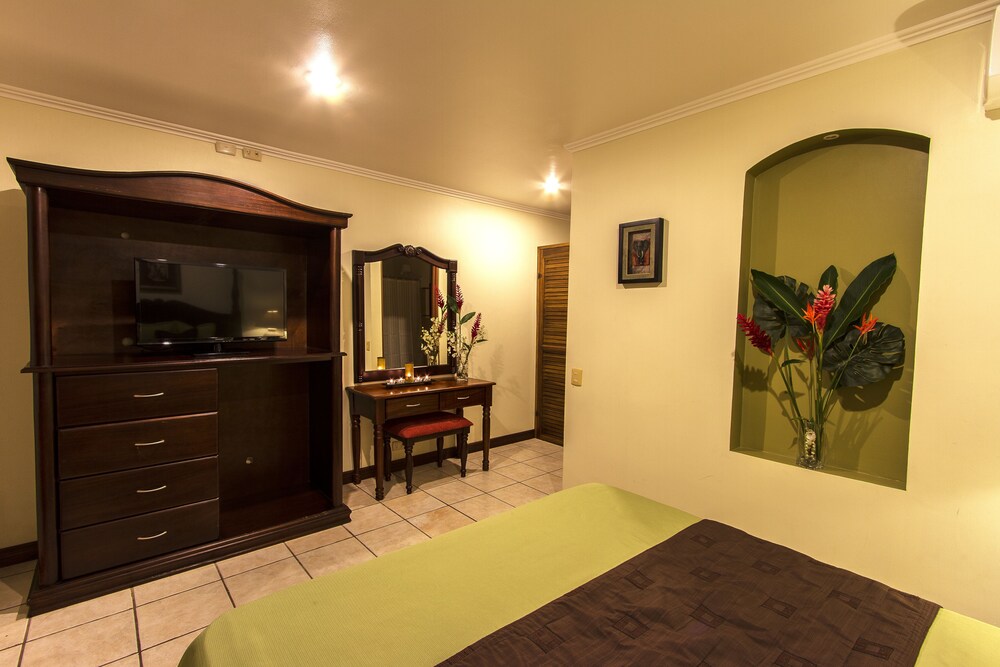Hotel Iguana Verde 10/34