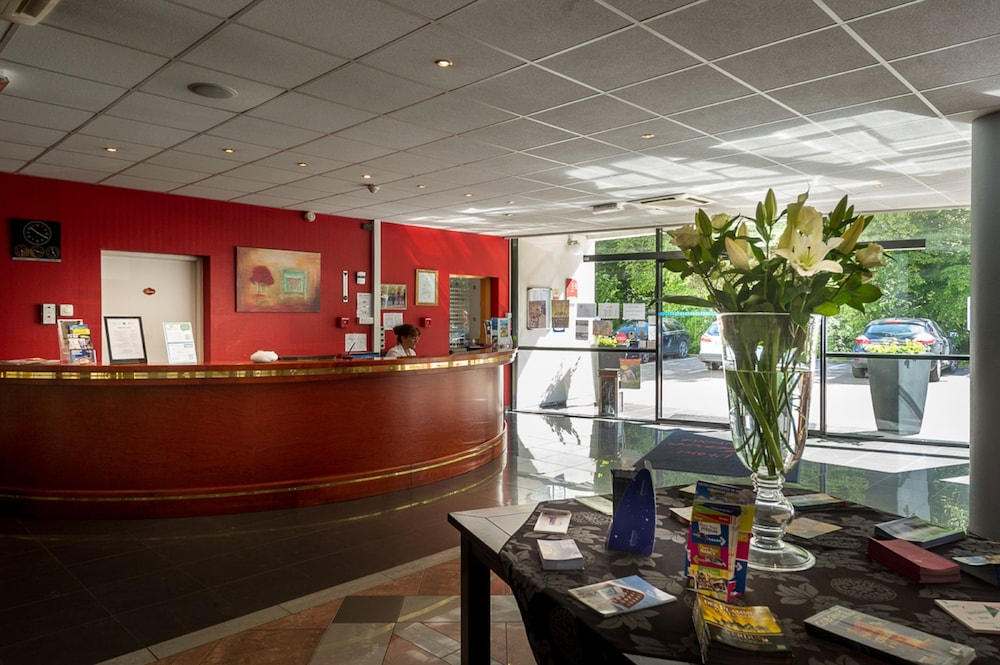 Hotel Marso 2/50