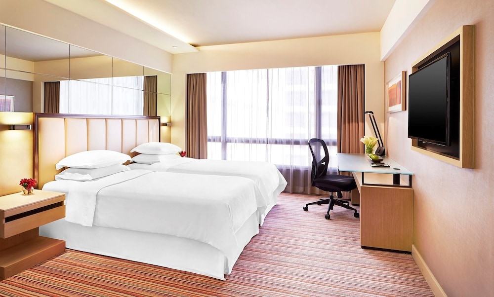 Sheraton Hong Kong Hotel And Towers 5/52