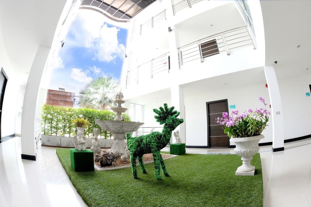 Rhienchai Place 44/50