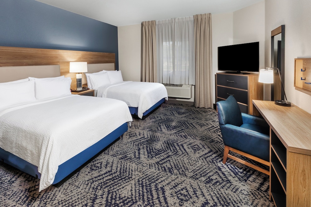 Candlewood Suites Fayetteville – University of Arkansas 16/63