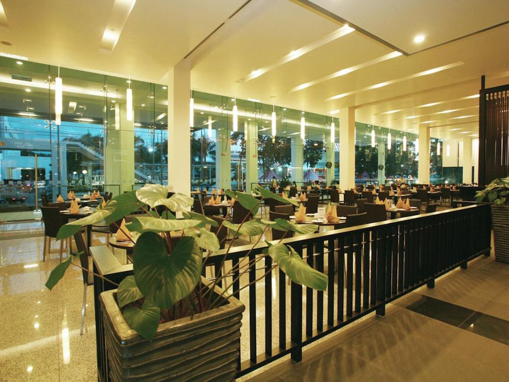 Rh Hotel 16/22