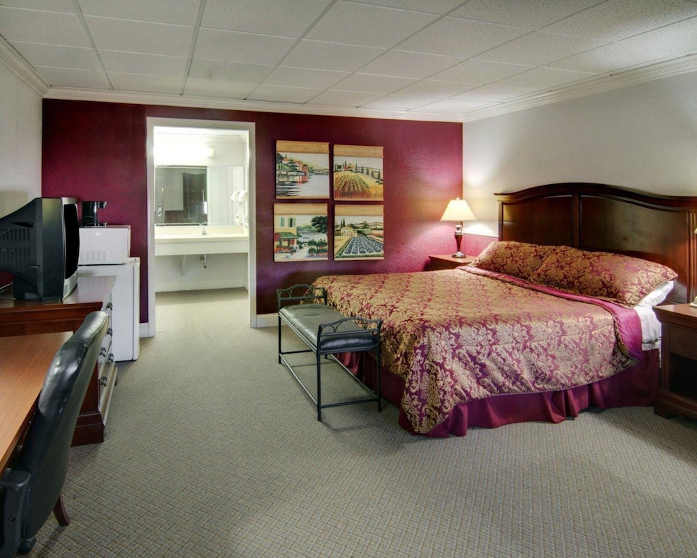 Rodeway Inn Conference Center El Dorado 14/31