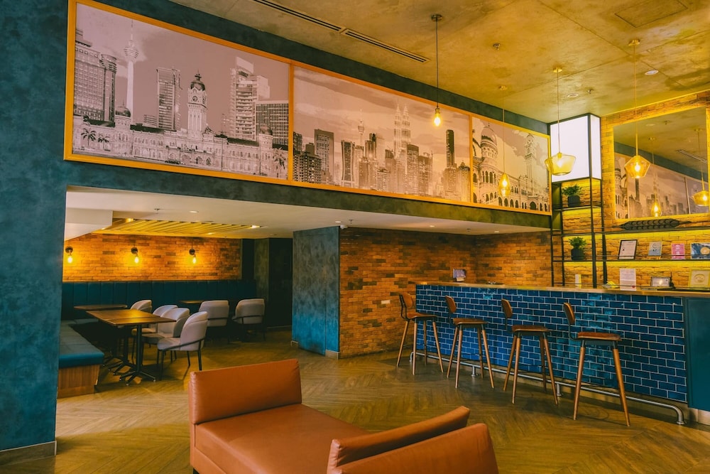 Travelodge Kuala Lumpur City Centre 50/66