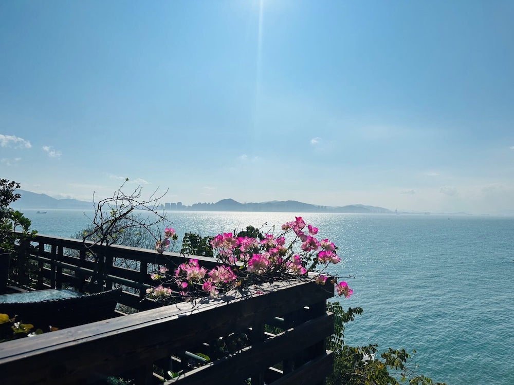 City Hotel Xiamen 39/50