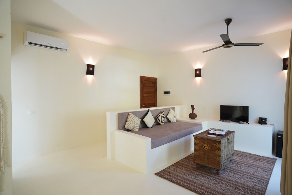 Alma Boutique Hotel 14/50