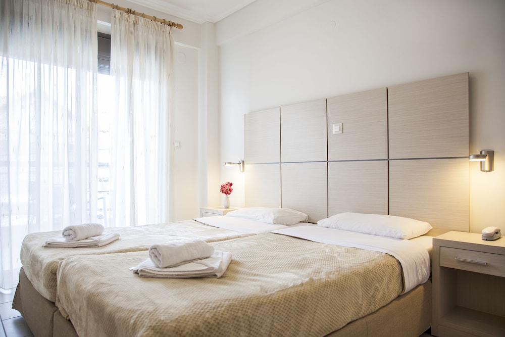 MAVRIDIS HOTEL 6/35