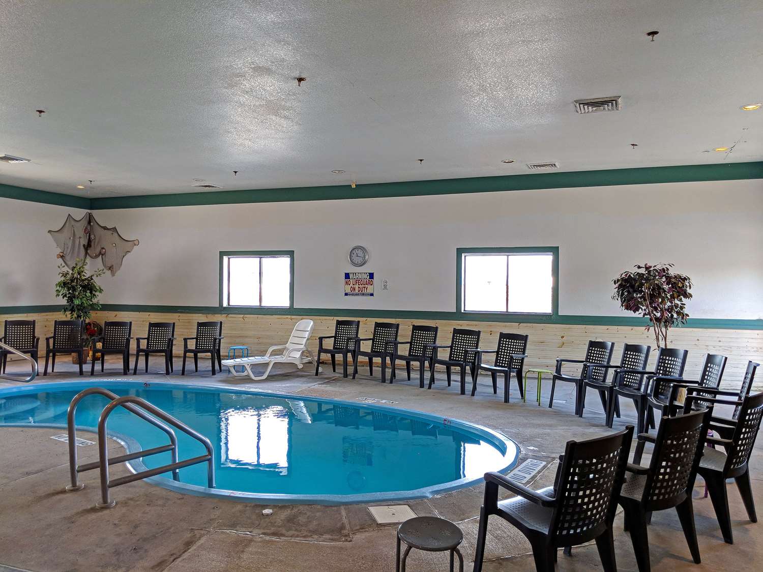 Americas Best Value Inn Torrington, WY 5/6