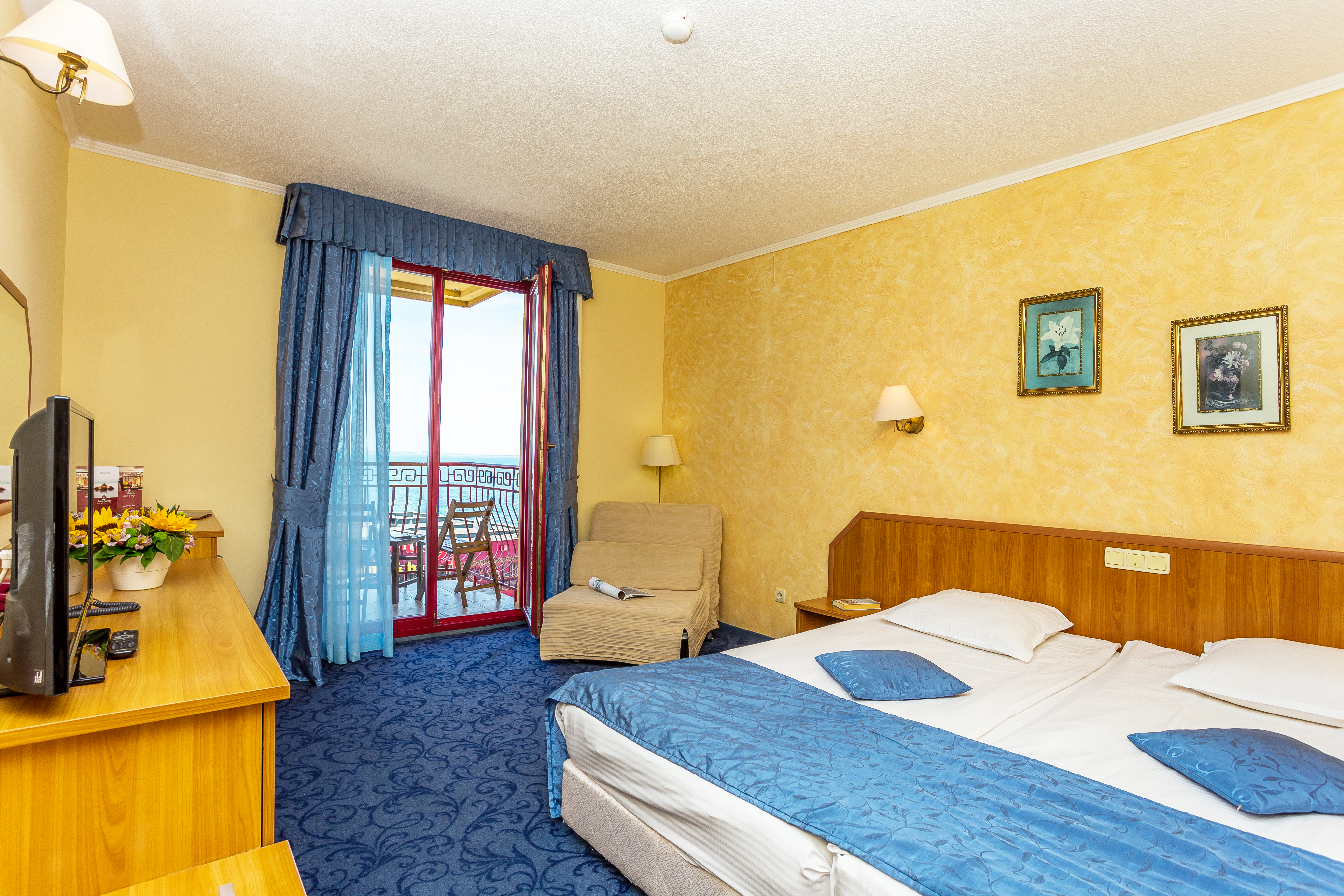 rooms