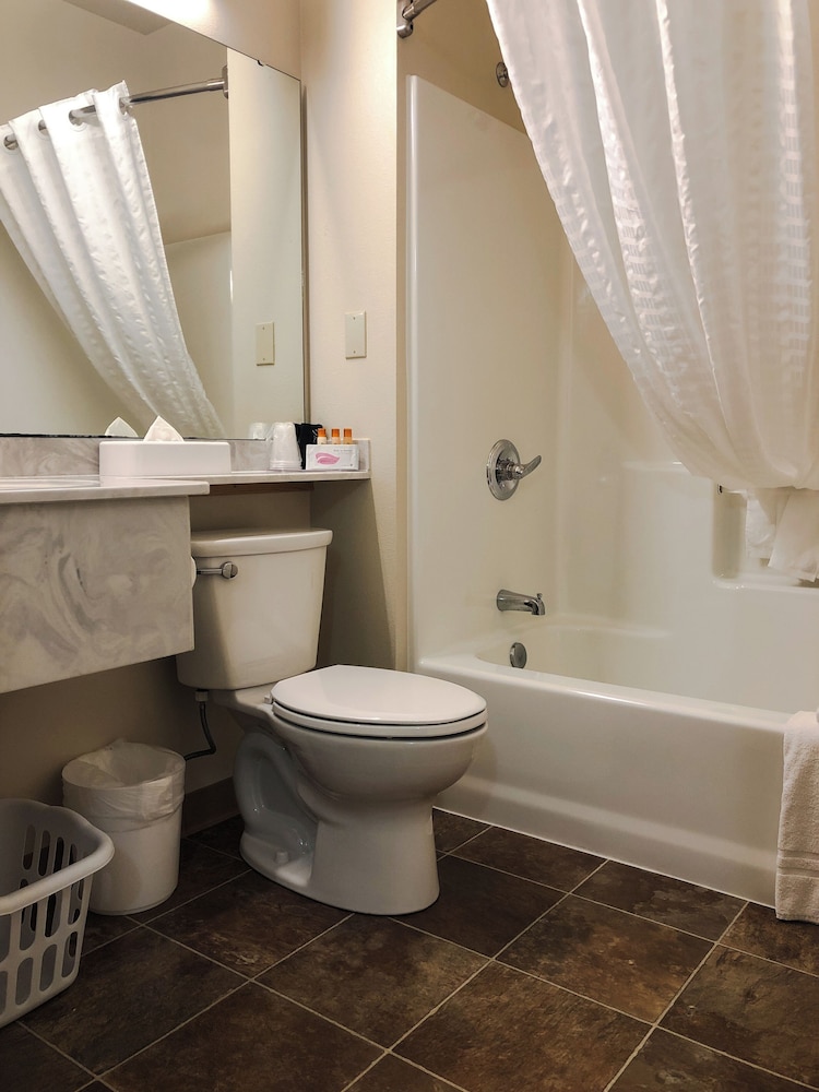 غرفة ديلوكس بسرير كينج، Aspen Hotel Soldotna 5/5