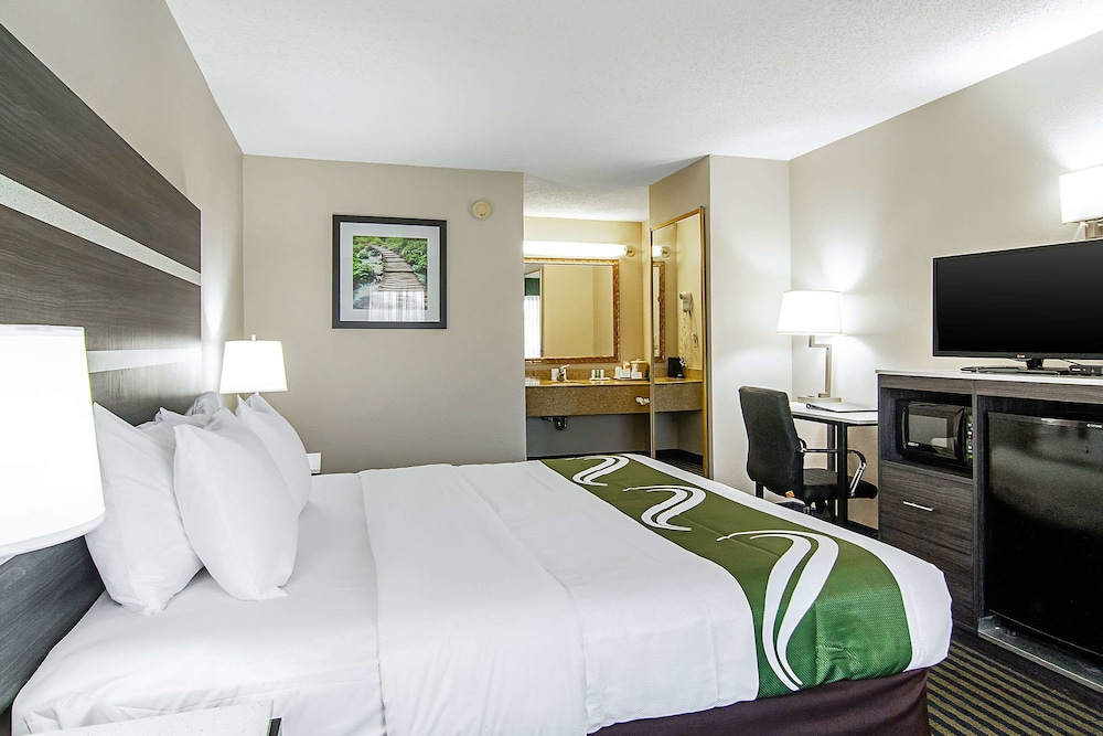 Quality Inn Savannah I 95 16/41