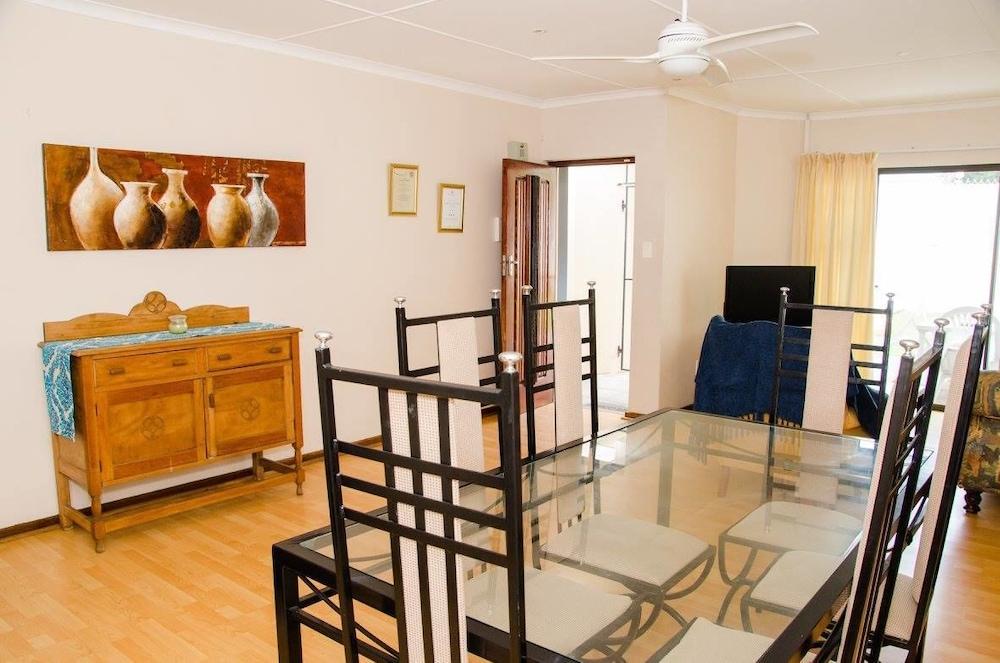 Goulden Street Guest House 19/27