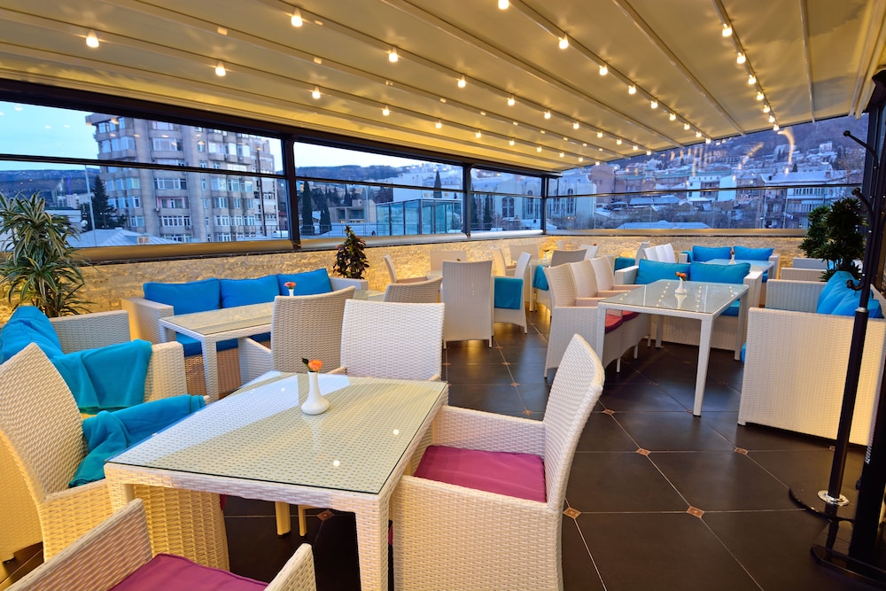 River Side Tbilisi Boutique Hotel 60/71