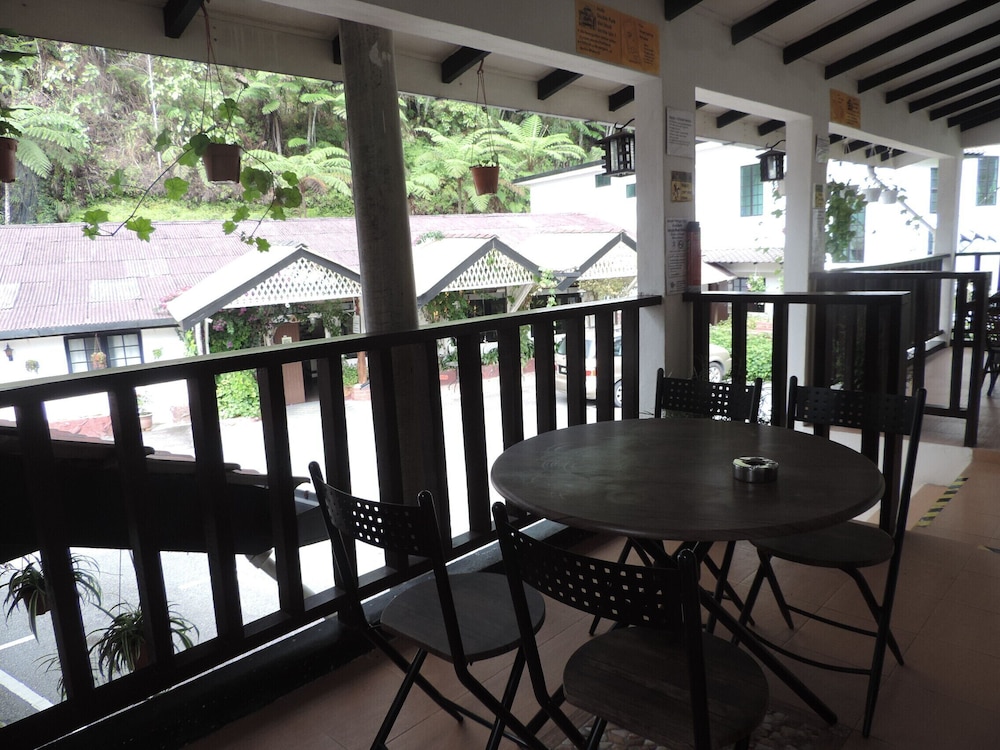 Cameronian Inn 54/69