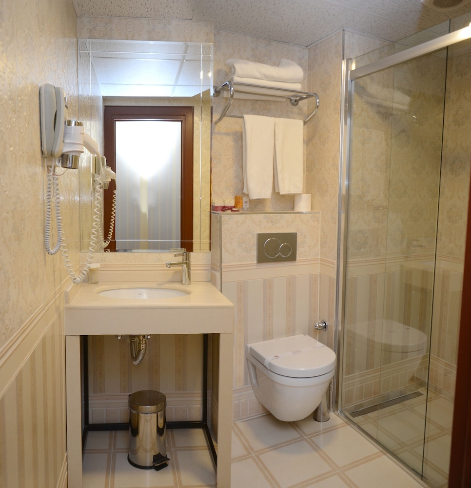Deluxe Golden Horn Sultanahmet Hotel 43/47