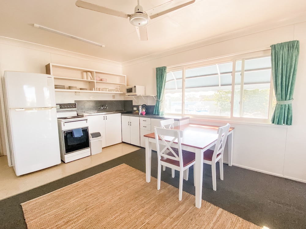 Pacific Sun Bargara Beach Motel 66/78