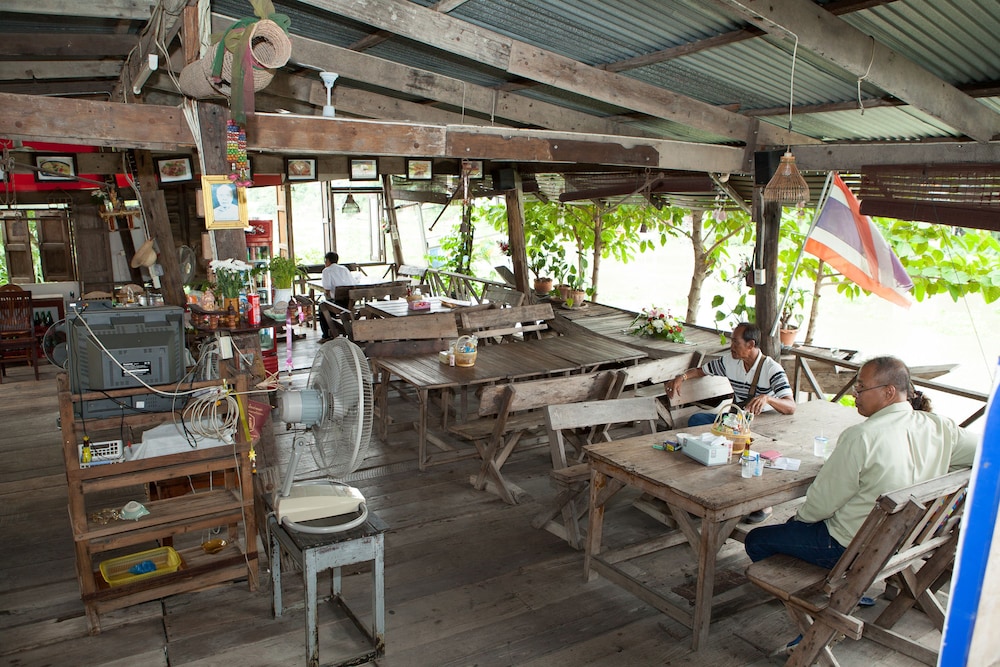 Baan Are Gong Riverside Homestay 40/50