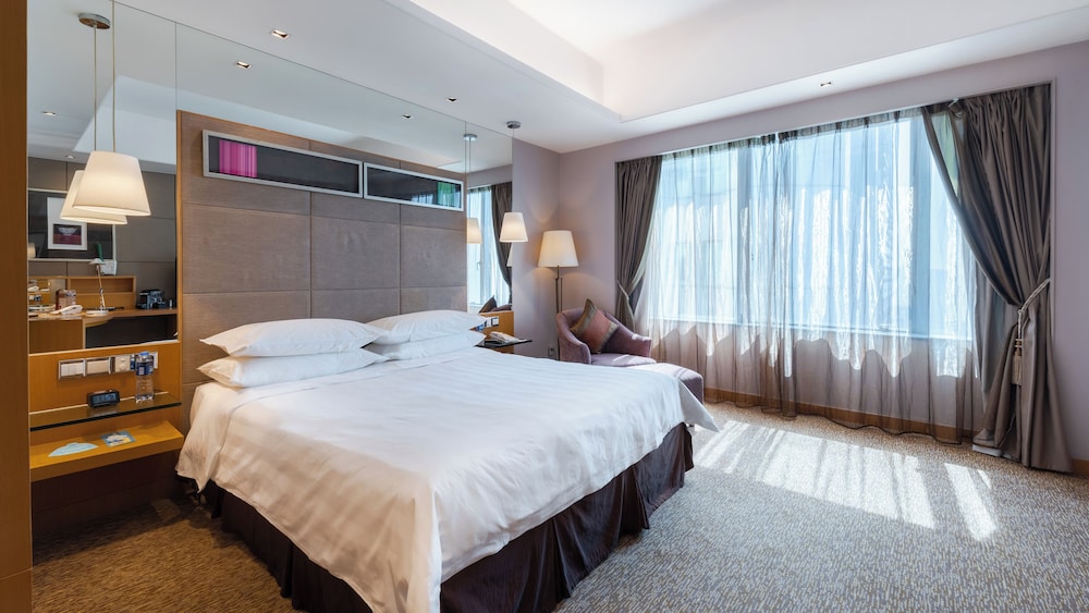 PACIFIC, CLUB, DOUBLE BED