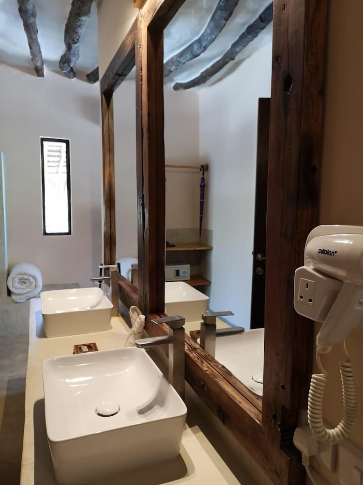 Zanzibar Pearl Boutique Hotel & Villas 40/40