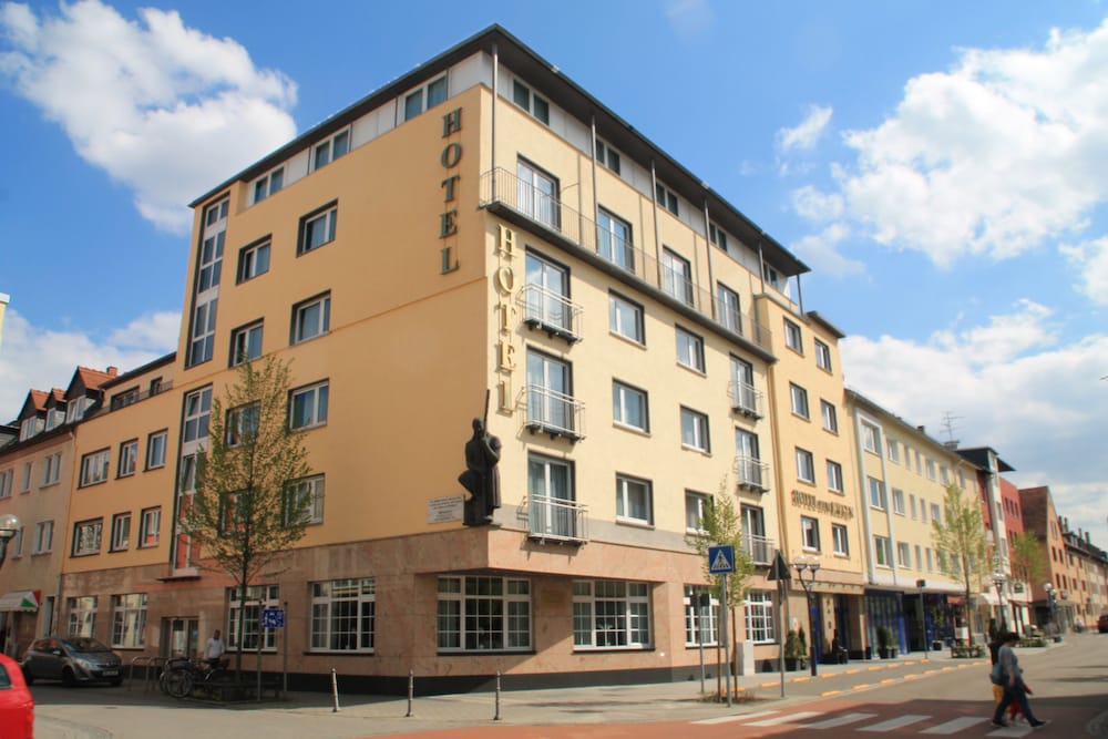 Trip Inn Hotel Zum Riesen 44/50