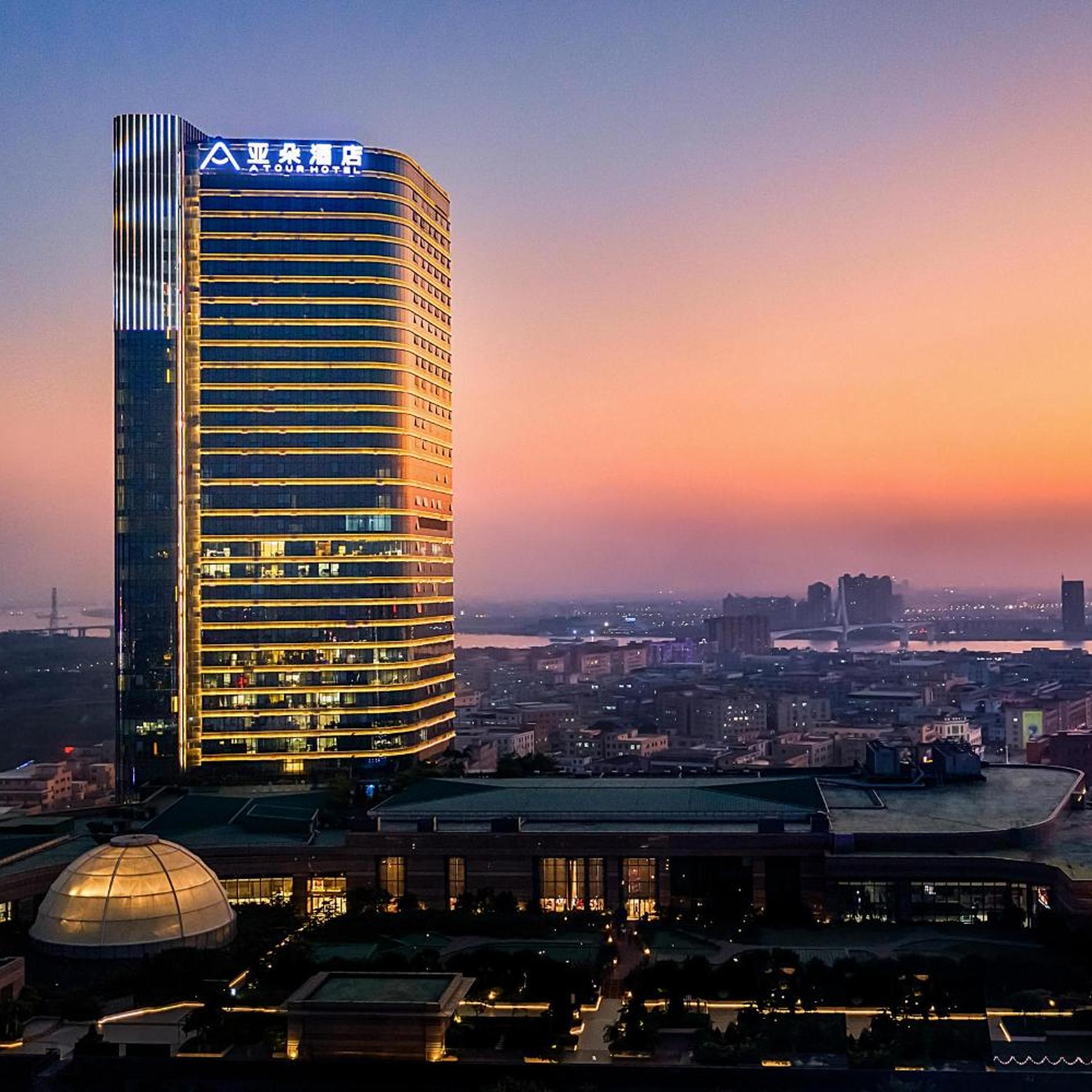 Atour Hotel (Huayi Square, Zhongshan Old Town) 2/60