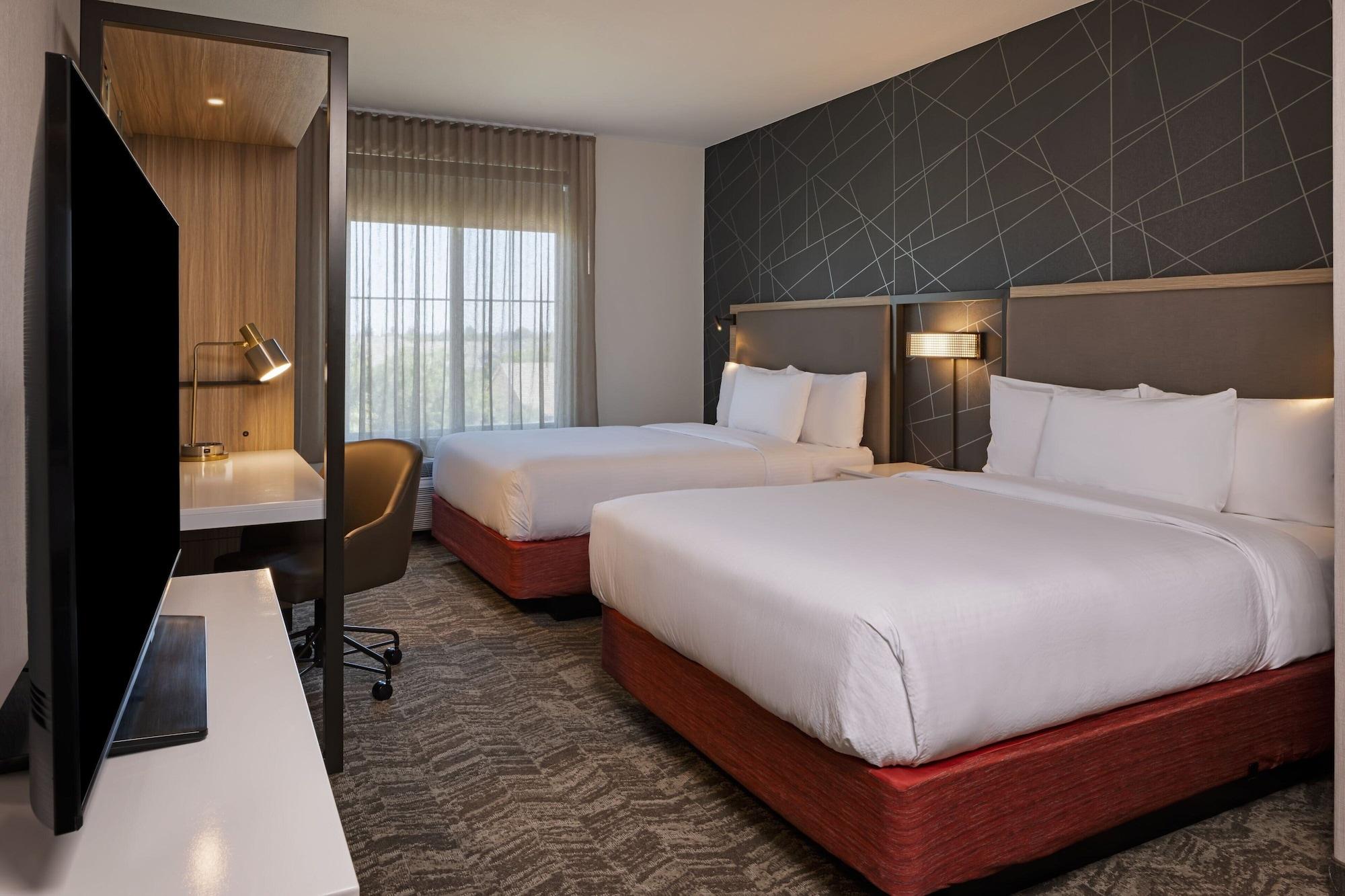 Suite, Multiple Beds, Accessible