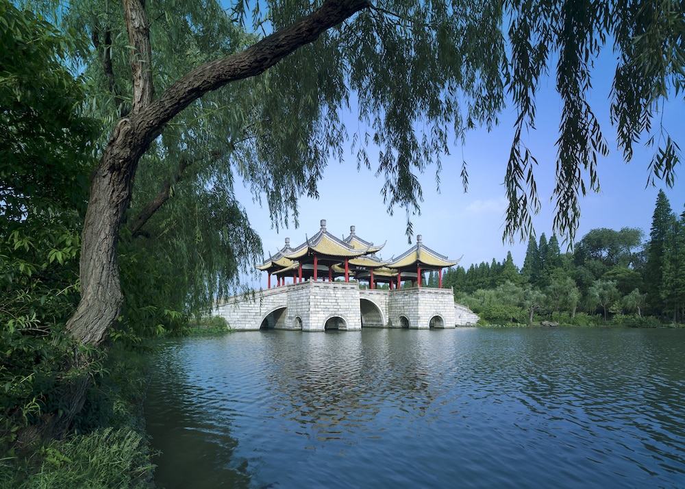Shangri-La Yangzhou 44/49
