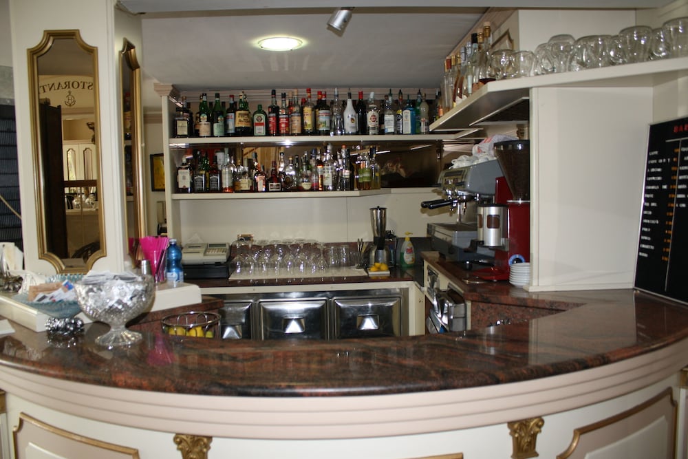 Ristorante Commercio Hotel 37/55