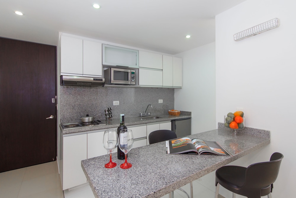 122 Plaza Apartahotel 31/56