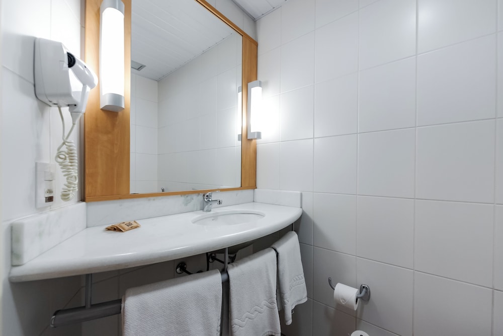 Ibis Novo Hamburgo 45/47
