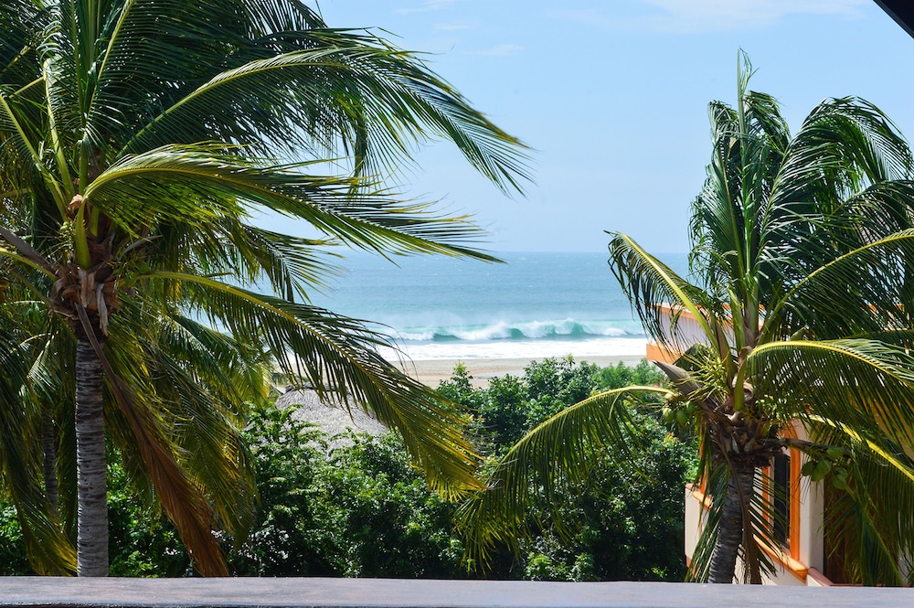 Casamar Suites 47/50