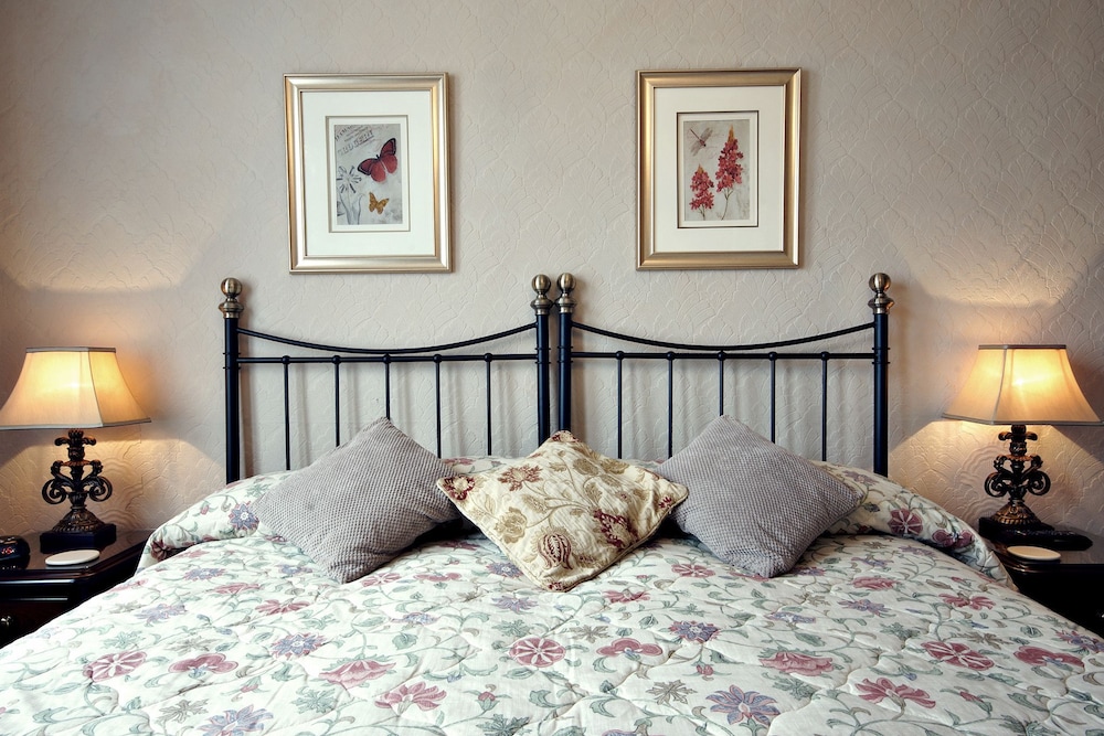 The Farthings Guest House 59/70
