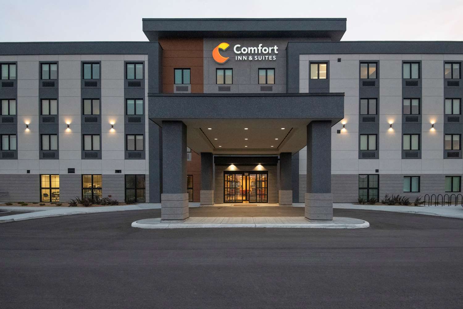 Comfort Inn and Suites Carleton Place ON 3/33