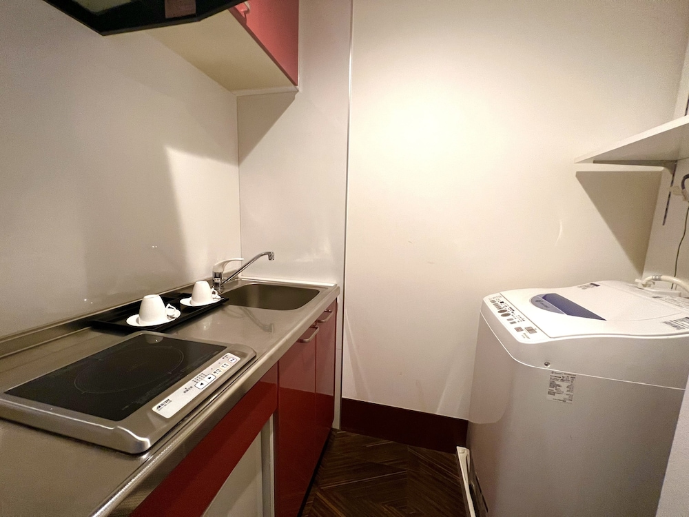Centurion Hotel Residential Akasaka Station 48/50