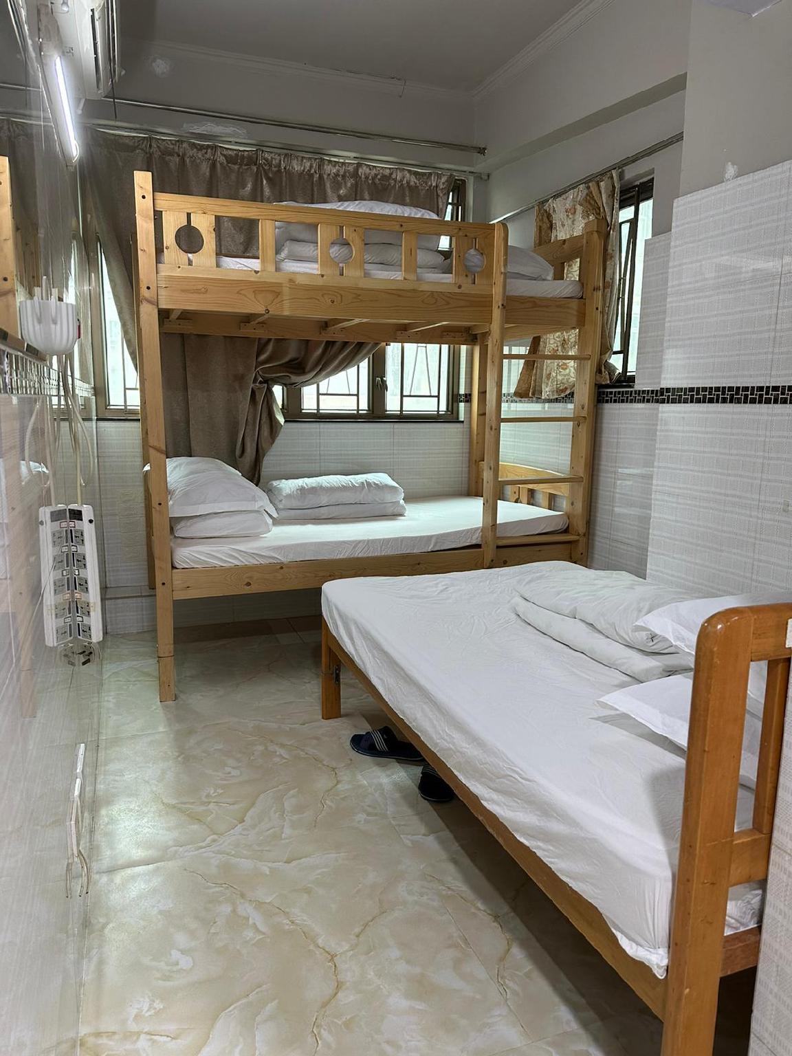 Room, Quintuple, Bunk Bed
