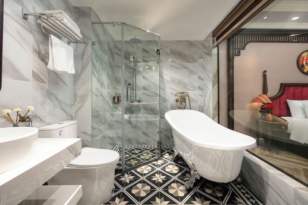 Acoustic Hotel And Spa 47/50