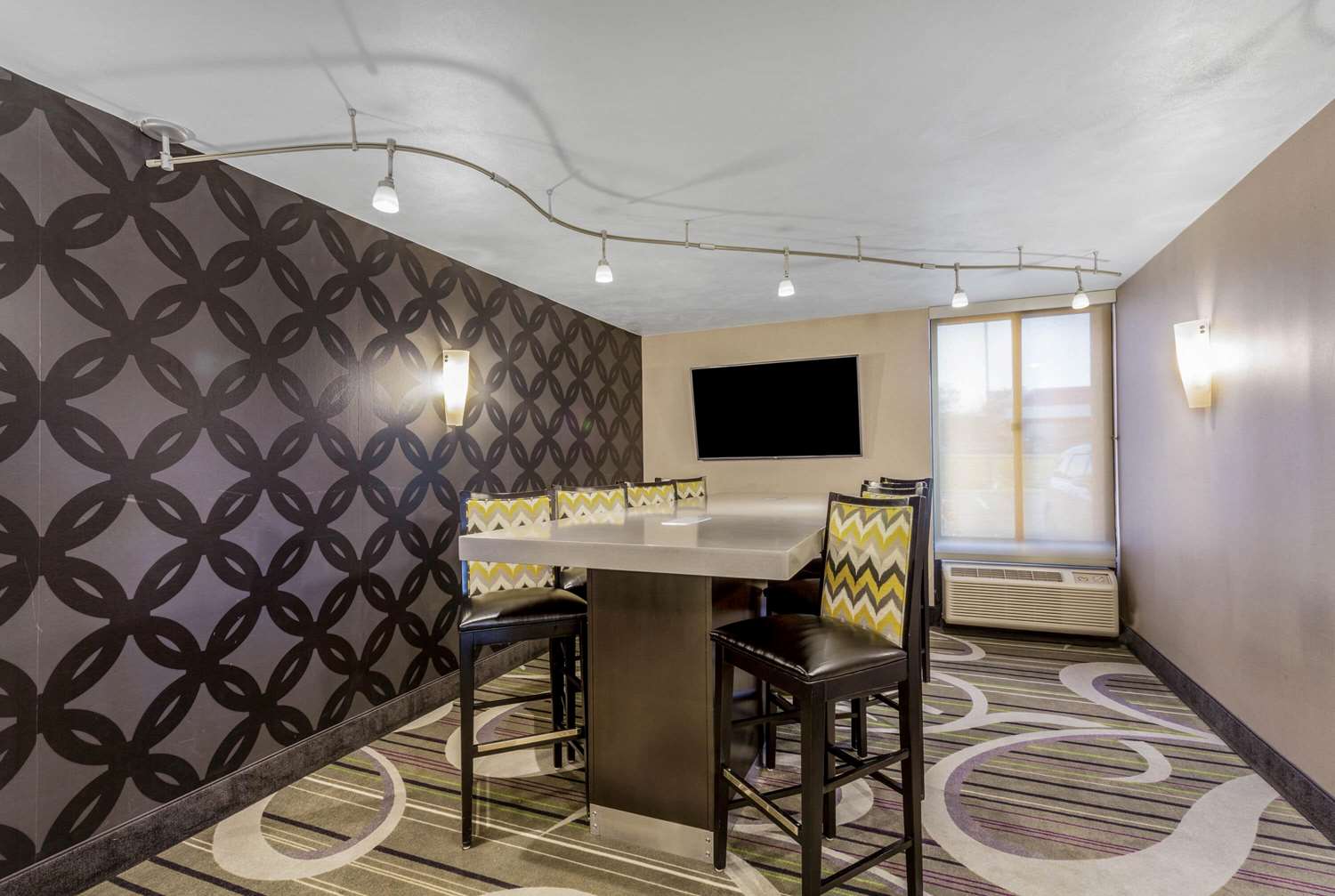La Quinta Inn By Wyndham Binghamton Johnson City 55/59