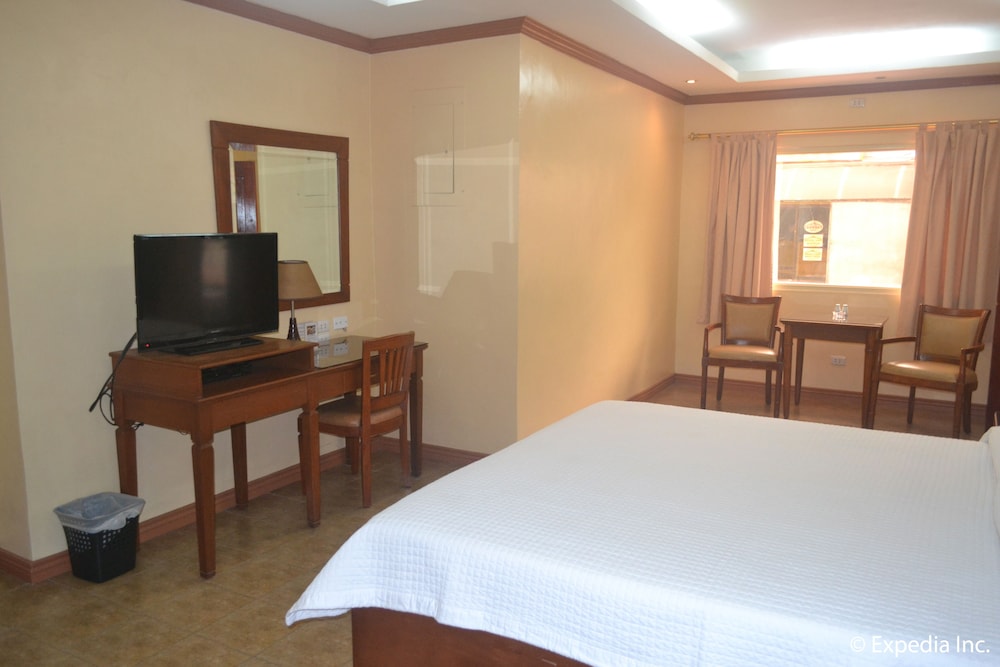 Pacific Breeze Hotel And Resort 15/71