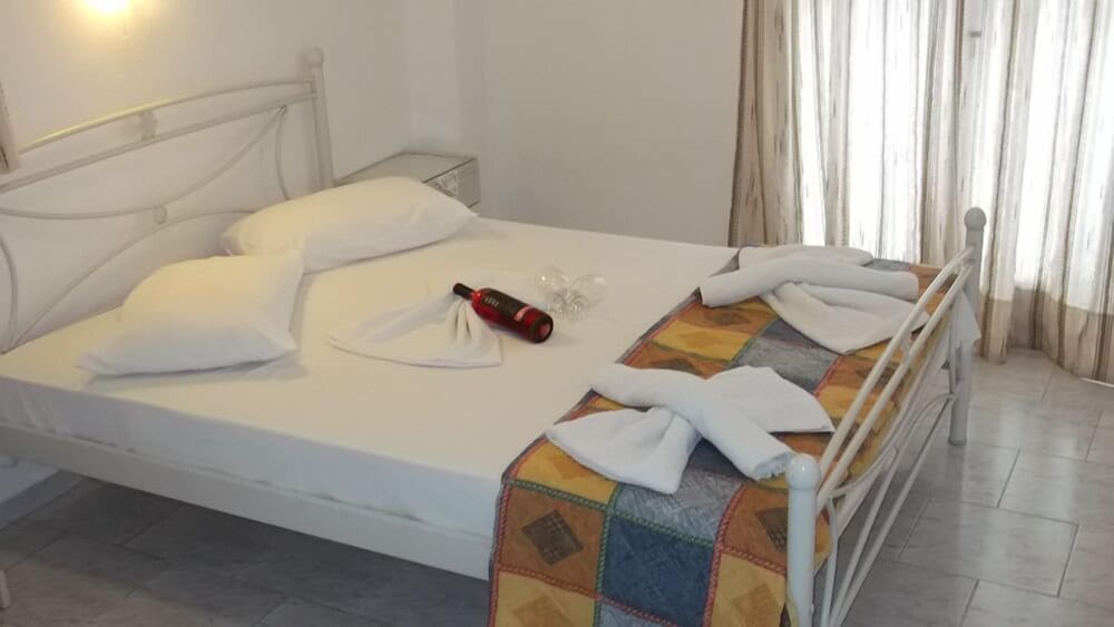 Markos Villas 18/50