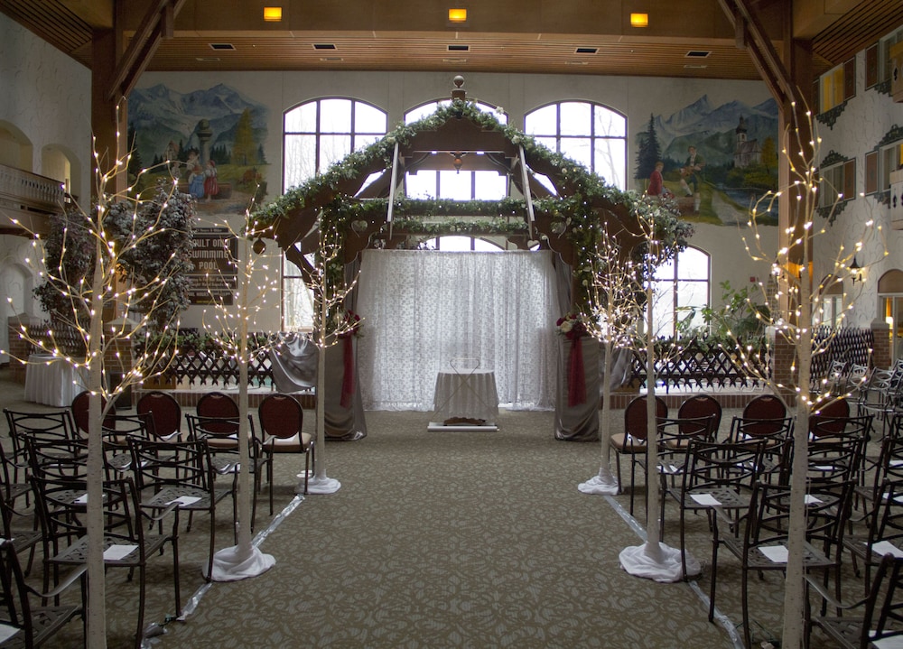 Bavarian Inn Lodge 40/64