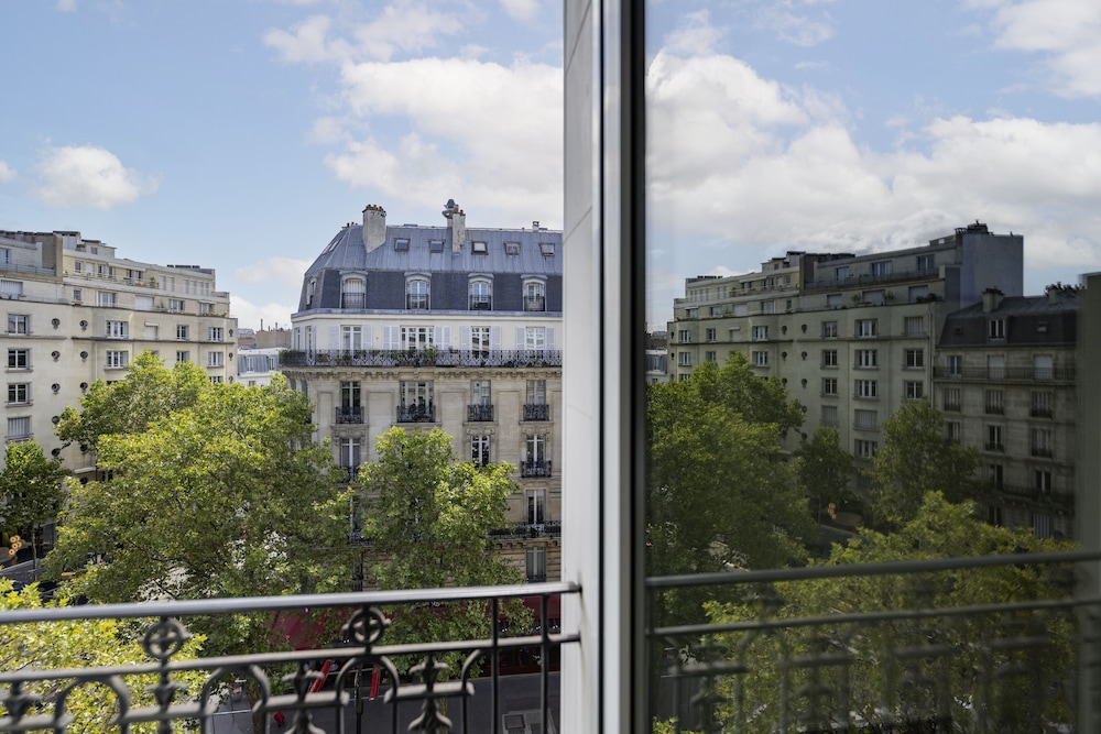 ibis Paris Gare de Lyon Ledru Rollin 12eme 67/74