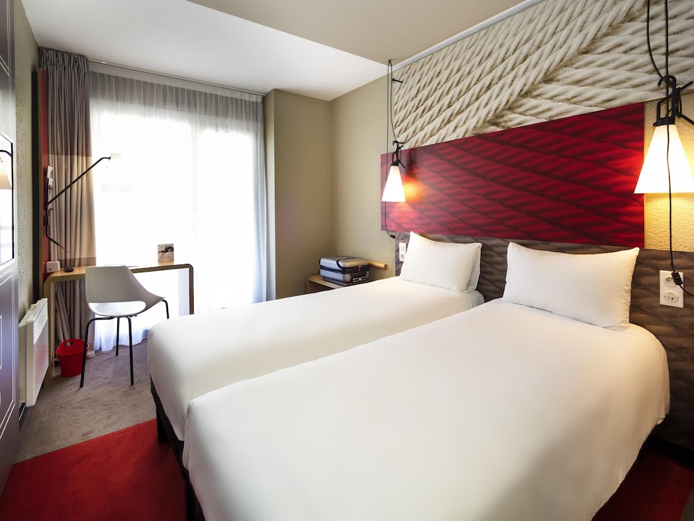 Ibis Lille Centre Grand Palais 33/70