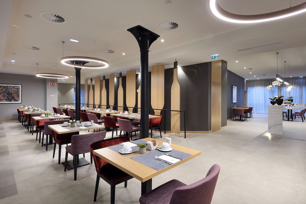 Eurostars Porto Centro 61/71