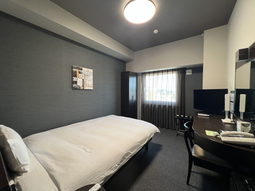 Hotel Route-Inn Tokuyama Ekimae 14/46