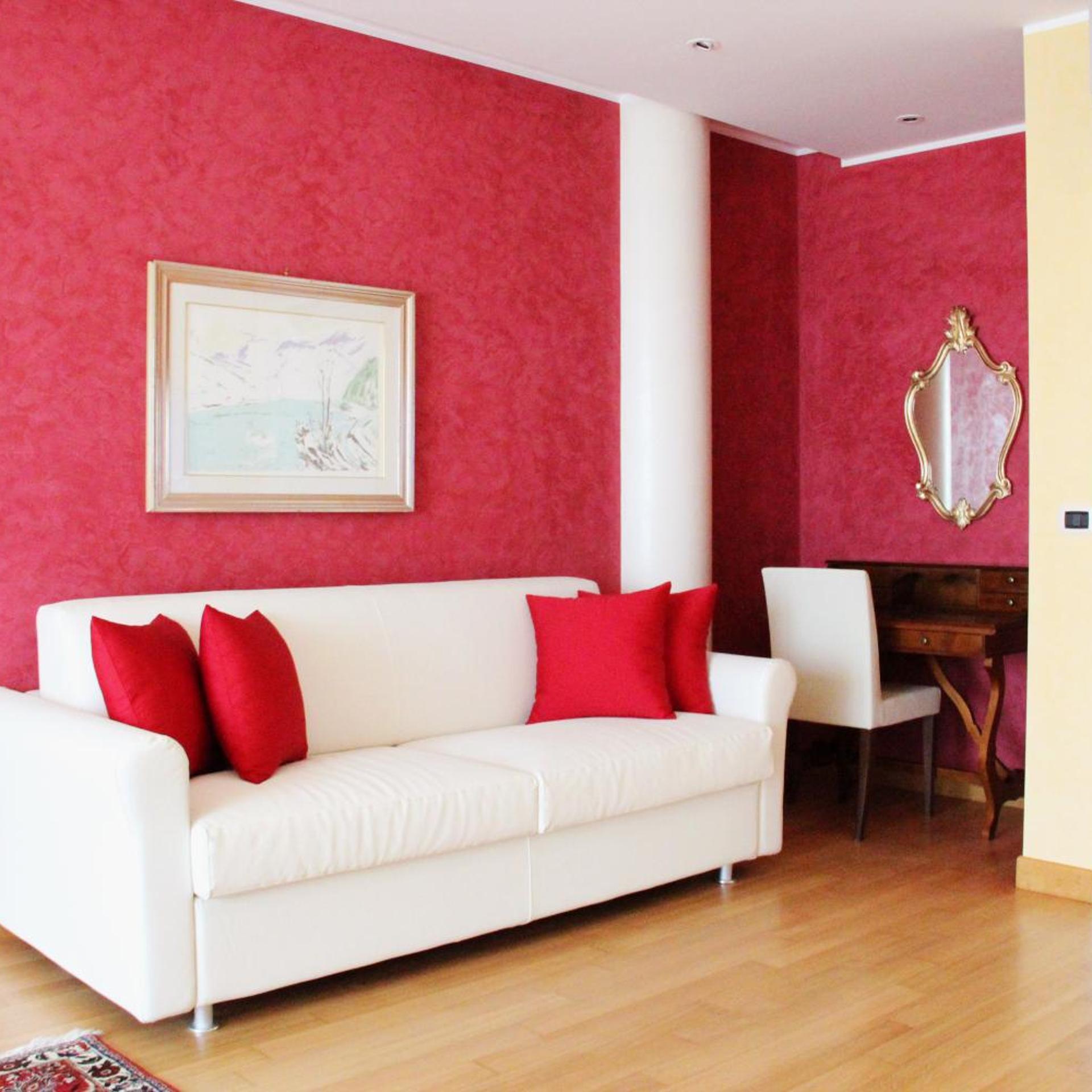 RUHL BEACH HOTEL AND SUITES 33/54