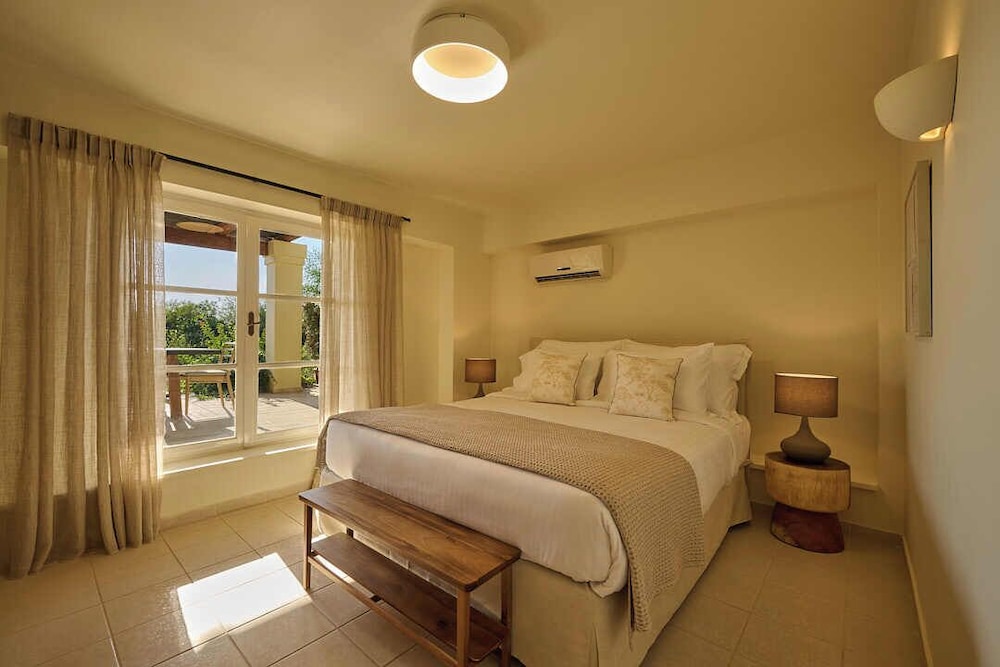 4 Bedrooms, Oasis, Villa, 2 King Beds, 2 Queen Beds